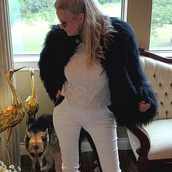 NWT Mongolian Fur Black Coat w/ Large Collar sz L - Picture 6 of 14